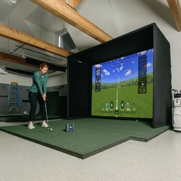 SkyTrak ST MAX SIG10 Golf Simulator Package